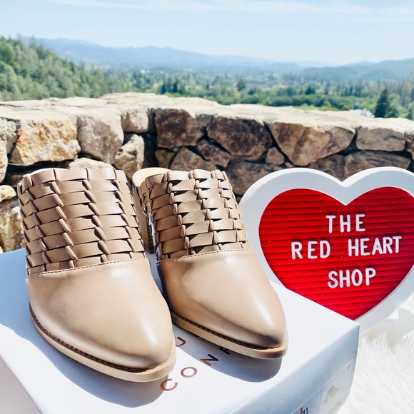 Lauren Conrad Riverbirch Mules - Picture 5 of 8